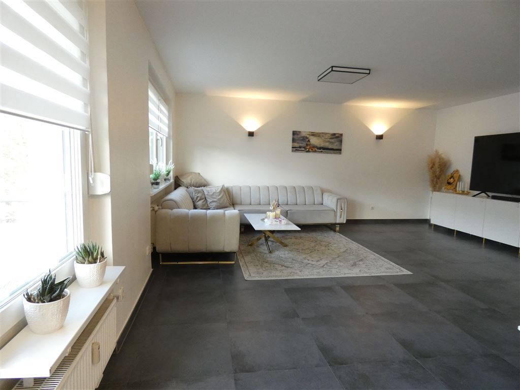 Mit Stil saniert! Hochwertige 3-Zimmer Wohnung in Top-Lage