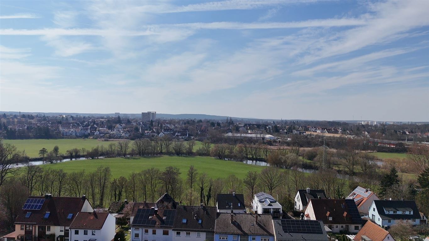 Freistehendes Einfamilienhaus mit Gartentraum in Top Wohnadresse!
Gehobene Ausstattung.
