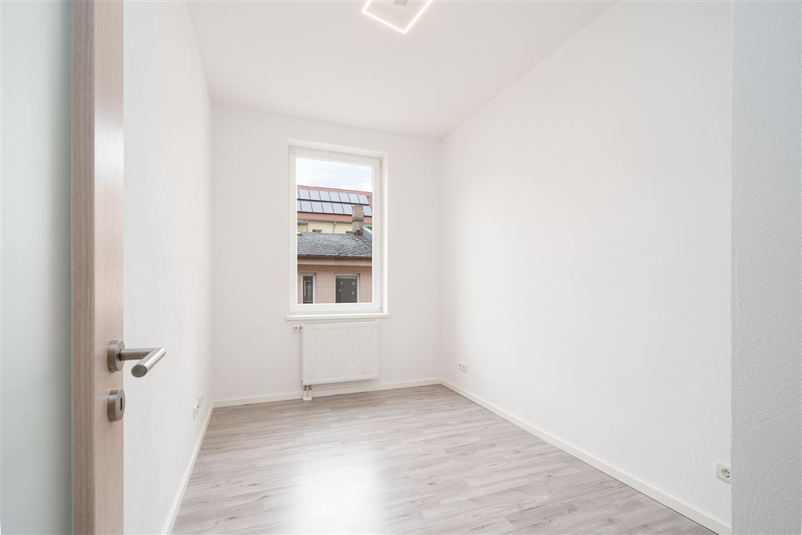 Super geschnittene 5,5-Zimmer Wohnung mit Balkon | Top-Zustand